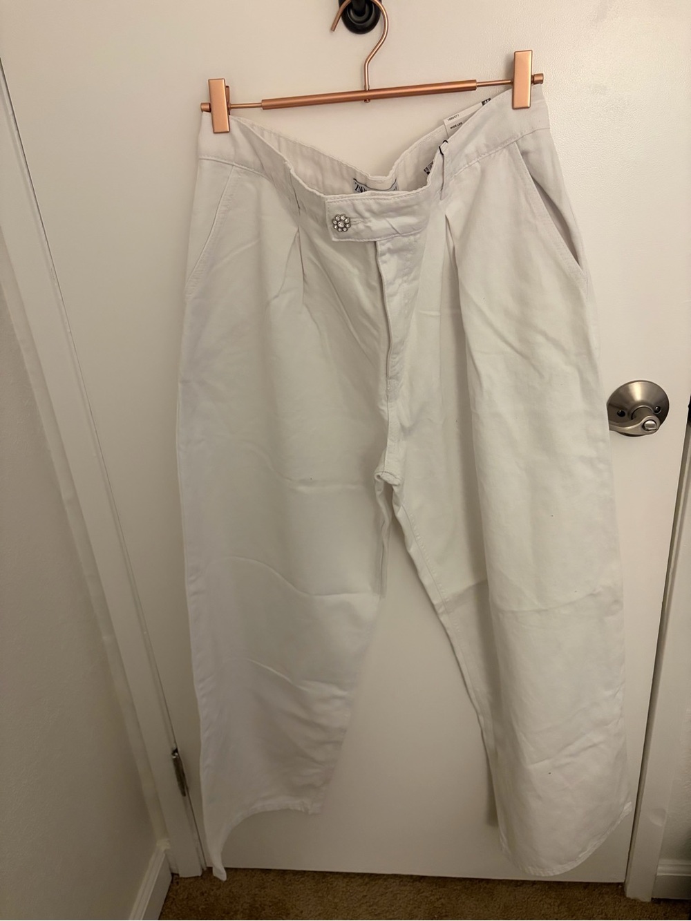 Zara White Women’s Pleated Cotton denim